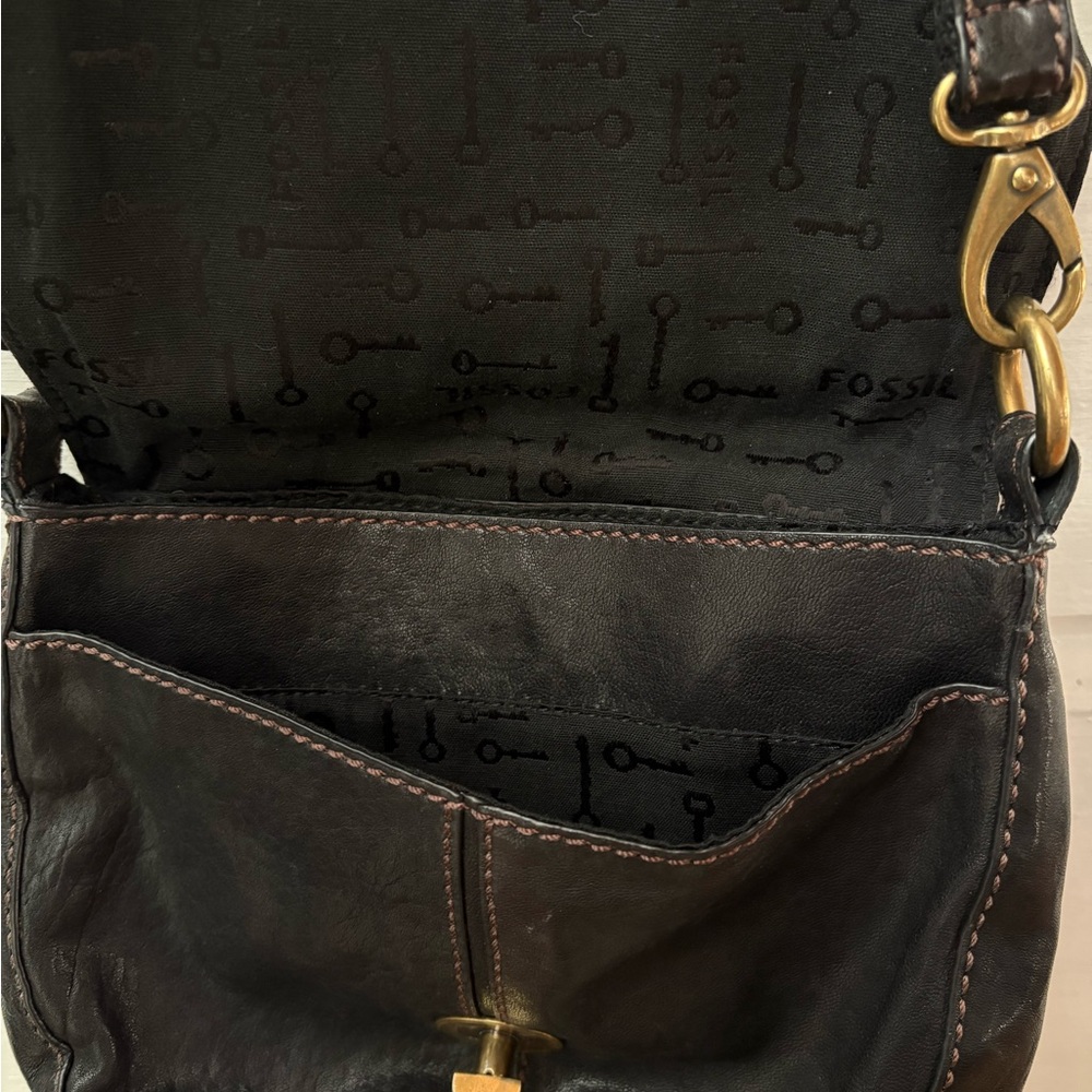 Fossil Dark Black Leather Crossbody Bag - Picture 4 of 7